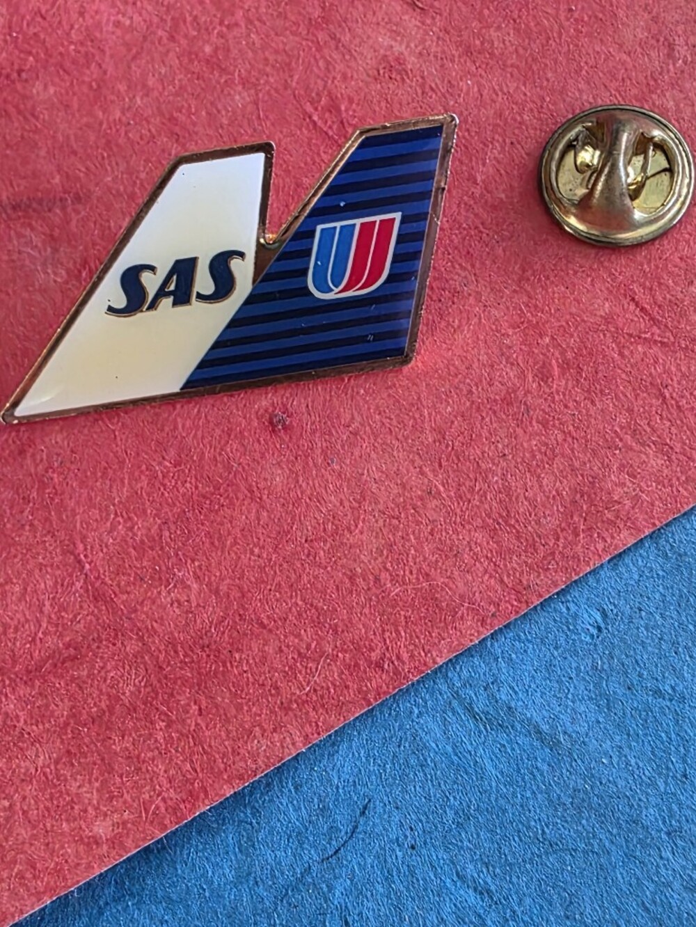 Vintage 1990s SAS United Airlines Alliance Enamel Pin Aviation Collectible Pin